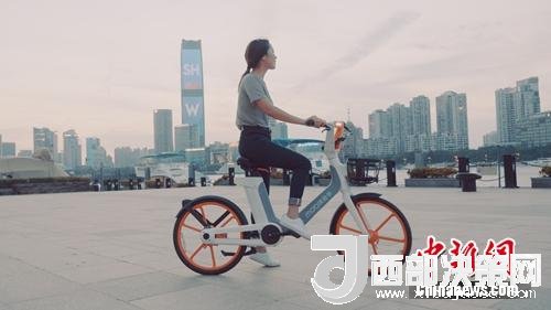 摩拜發(fā)布“摩拜助力車”。供圖