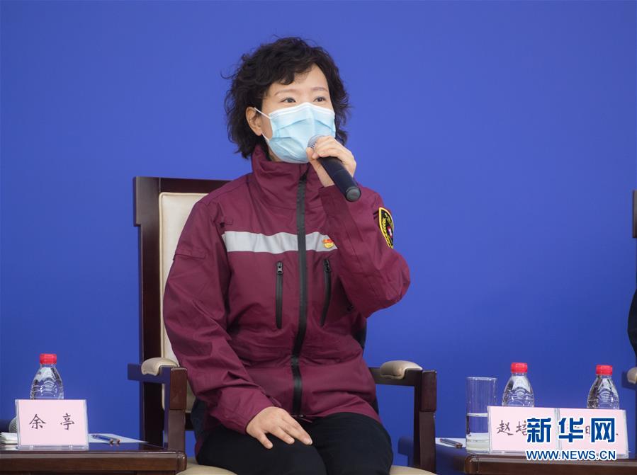 （聚焦疫情防控·圖文互動）（5）分秒必爭！一切為了治病救人——中國抗疫生命至上的生動實踐