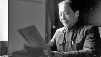 舍我其誰報國志，碧血丹心愛國情