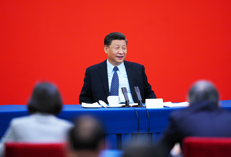 2020年5月23日，習近平總書記看望參加全國政協(xié)十三屆三次會議的經(jīng)濟界委員，并參加聯(lián)組會，聽取意見和建議。